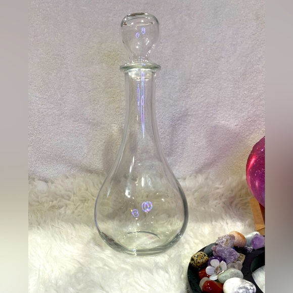 Other - 🤍 Decorative glass bottle
